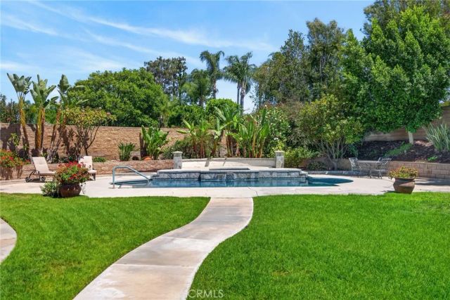6220 Century Hill, Riverside, CA 92506