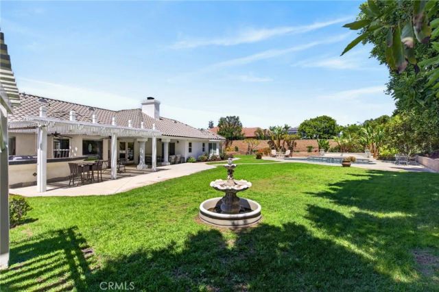 6220 Century Hill, Riverside, CA 92506