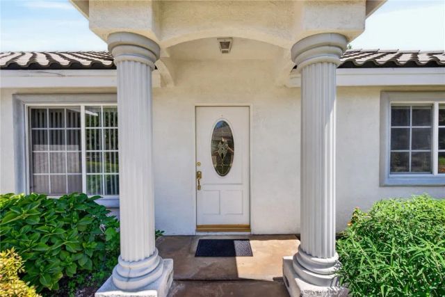 6220 Century Hill, Riverside, CA 92506