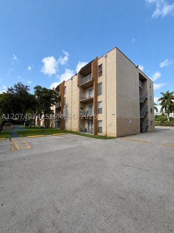 4855 NW 7th St 410-6, Miami, FL 33126