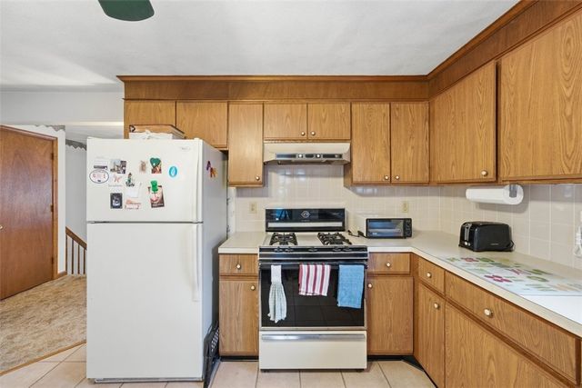 202 Marshall Avenue, Cumberland, RI 02864