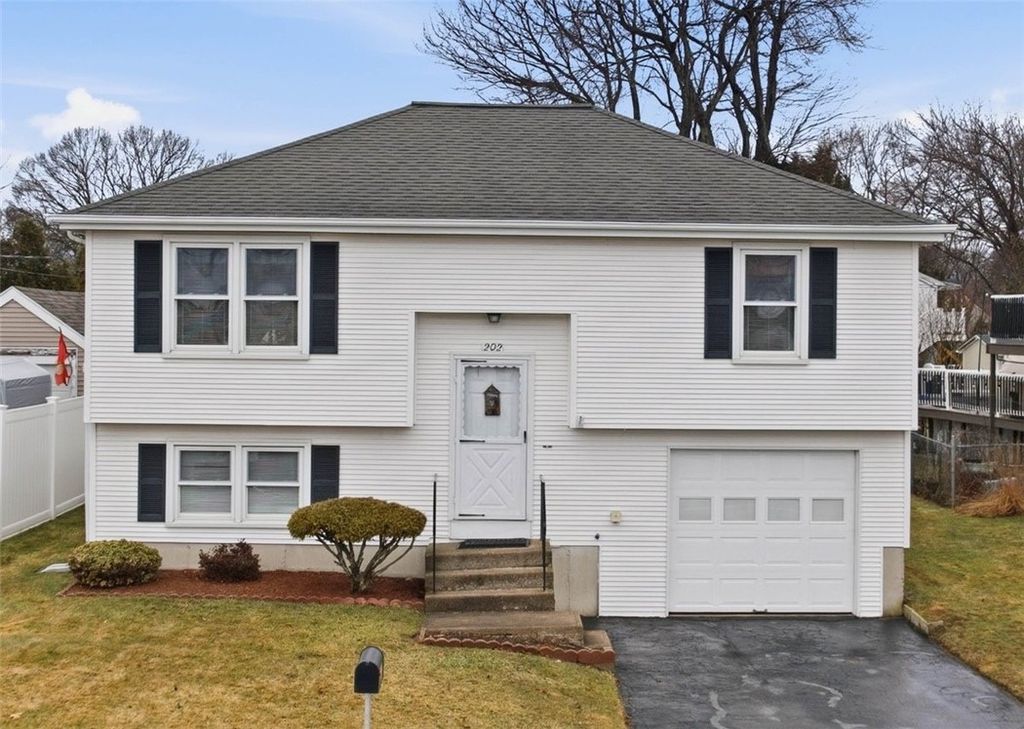202 Marshall Avenue, Cumberland, RI 02864