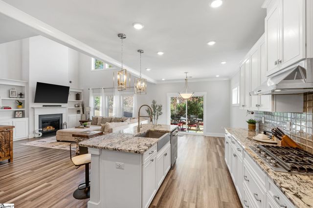 901 Whitemarsh Avenue, Simpsonville, SC 29680