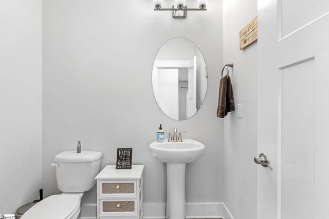 901 Whitemarsh Avenue, Simpsonville, SC 29680