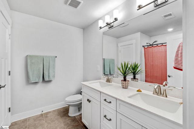 901 Whitemarsh Avenue, Simpsonville, SC 29680