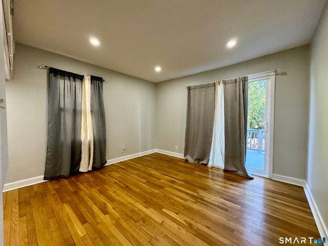 415 Savoy Street, Bridgeport, CT 06606