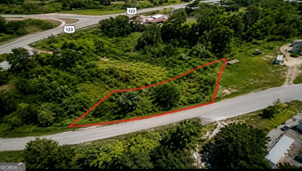 53 Christine Circle, Toccoa, GA 30577 — exterior