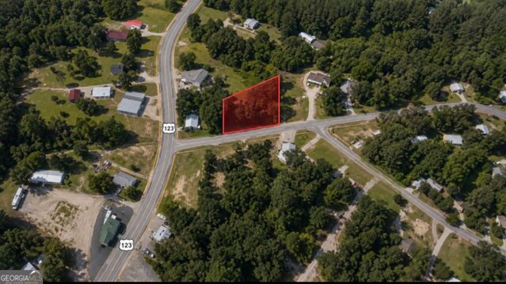 53 Christine Circle, Toccoa, GA 30577 — photo 2