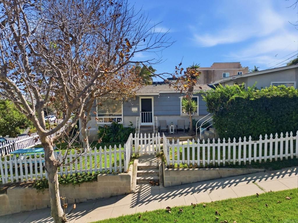 303 305 W F Street, Encinitas, CA 92024 — exterior