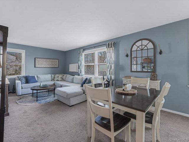 71-42 Little Neck Parkway 153B, Floral Park, NY 11004