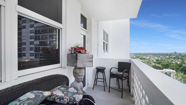 4250 GALT OCEAN Drive 11J, Fort Lauderdale, FL 33308