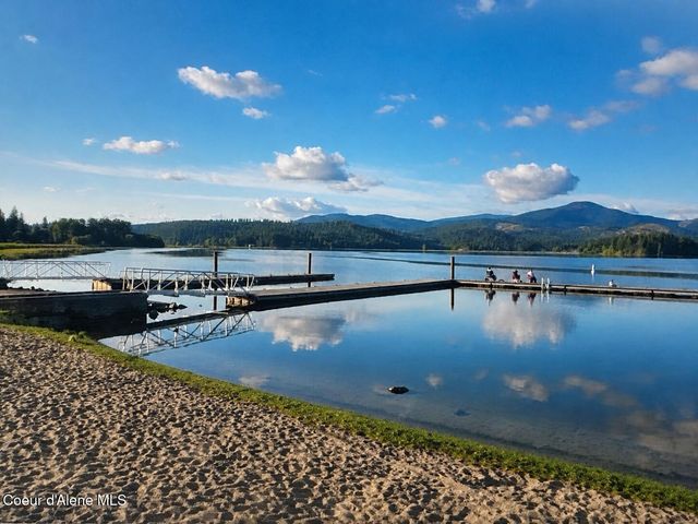 8497 N Angelica LN, 60, Post Falls, ID 83854