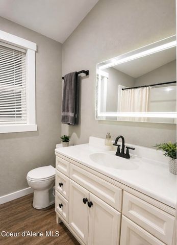 8497 N Angelica LN, 60, Post Falls, ID 83854