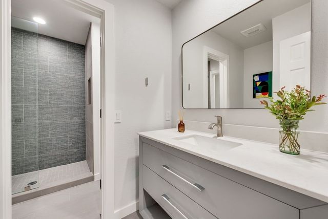 500 Del Rio Court, Irving, TX 75062