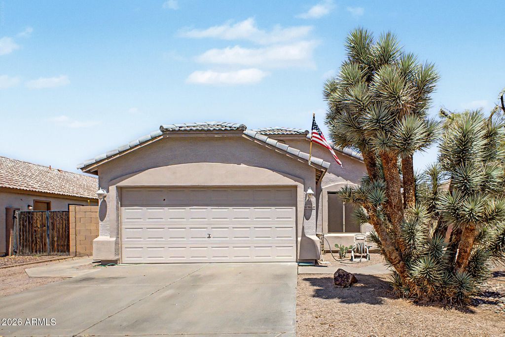 10228 E CRESCENT Avenue, Mesa, AZ 85208