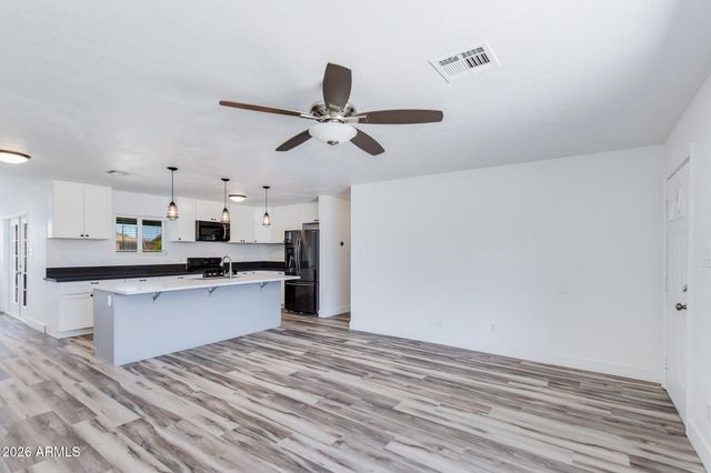 4923 E PALM Lane, Phoenix, AZ 85008