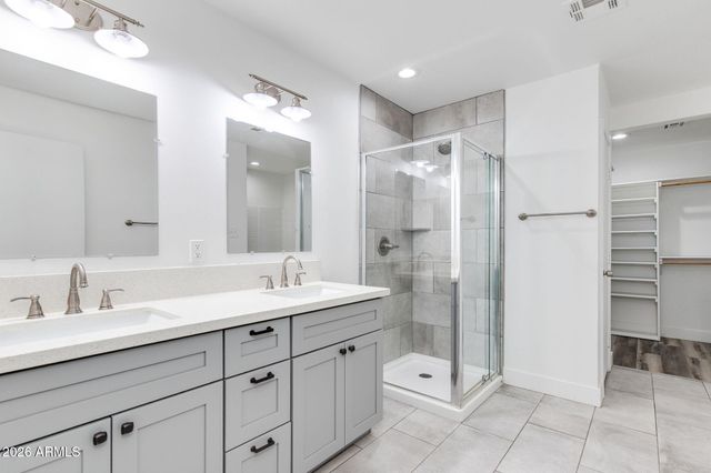 4923 E PALM Lane, Phoenix, AZ 85008