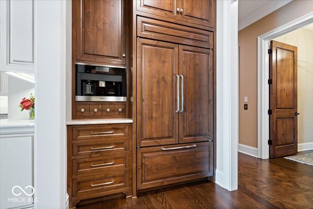 2035 Saint Andrews Circle, Carmel, IN 46032