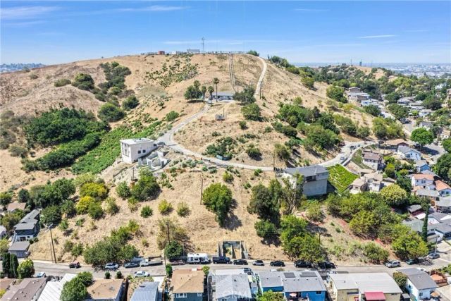 4550 Bedilion, Los Angeles, CA 90032