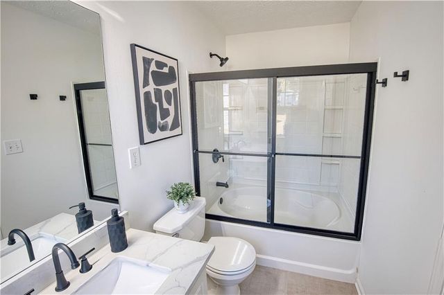 4770 Highpoint Way, Atlanta, GA 30349