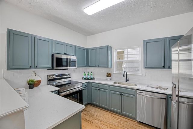 4770 Highpoint Way, Atlanta, GA 30349