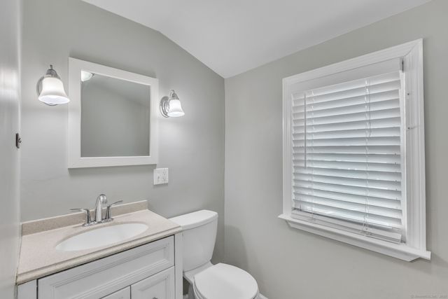 103 Wood Drive, East Hartford, CT 06108
