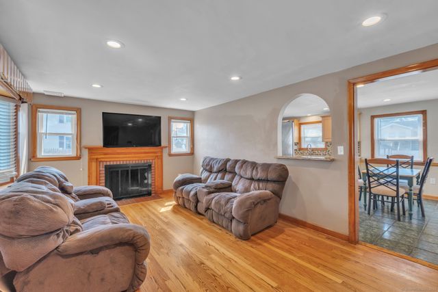 103 Wood Drive, East Hartford, CT 06108