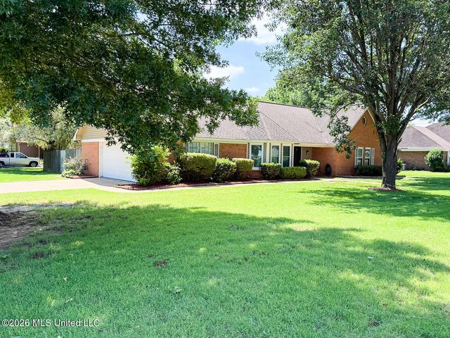7208 Grove Park Road, Olive Branch, MS 38654