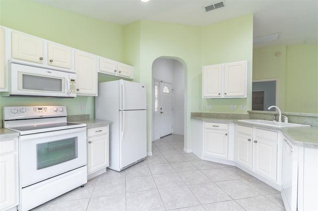 8722 SW 83RD LOOP, Ocala, FL 34481