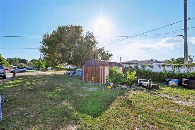 15900 NW 27th Ct, Miami Gardens, FL 33054