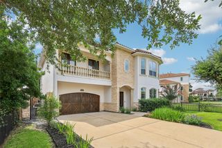5533 Navarro Street, Houston, TX 77056