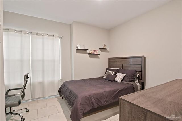 2321 Cove Real Drive, Harlingen, TX 78550