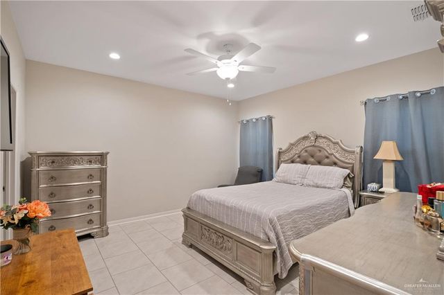 2321 Cove Real Drive, Harlingen, TX 78550