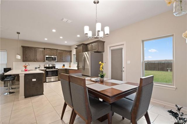 2321 Cove Real Drive, Harlingen, TX 78550