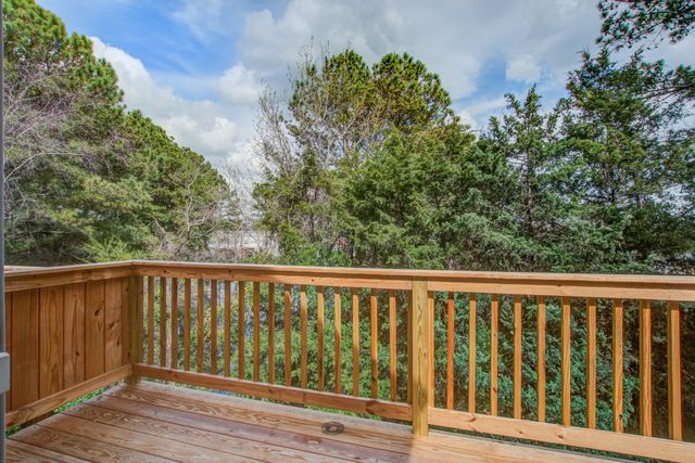 4902 Lake Palmetto Lane, North Charleston, SC 29418