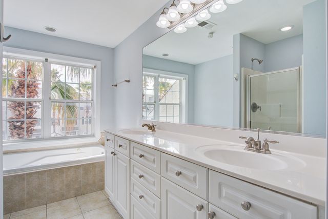 4902 Lake Palmetto Lane, North Charleston, SC 29418