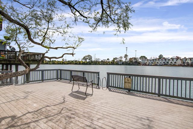 4902 Lake Palmetto Lane, North Charleston, SC 29418