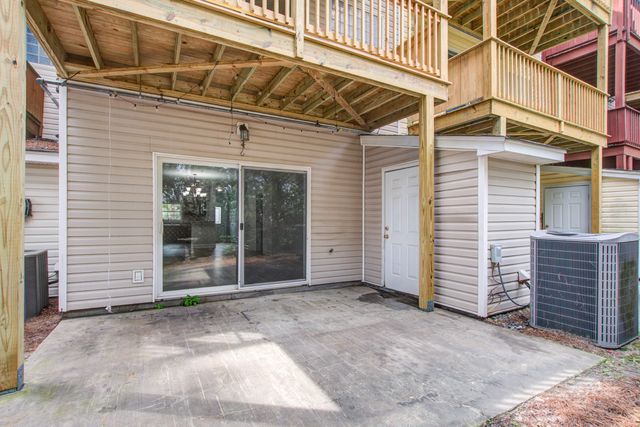 4902 Lake Palmetto Lane, North Charleston, SC 29418