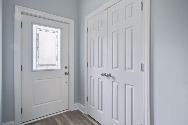 4902 Lake Palmetto Lane, North Charleston, SC 29418