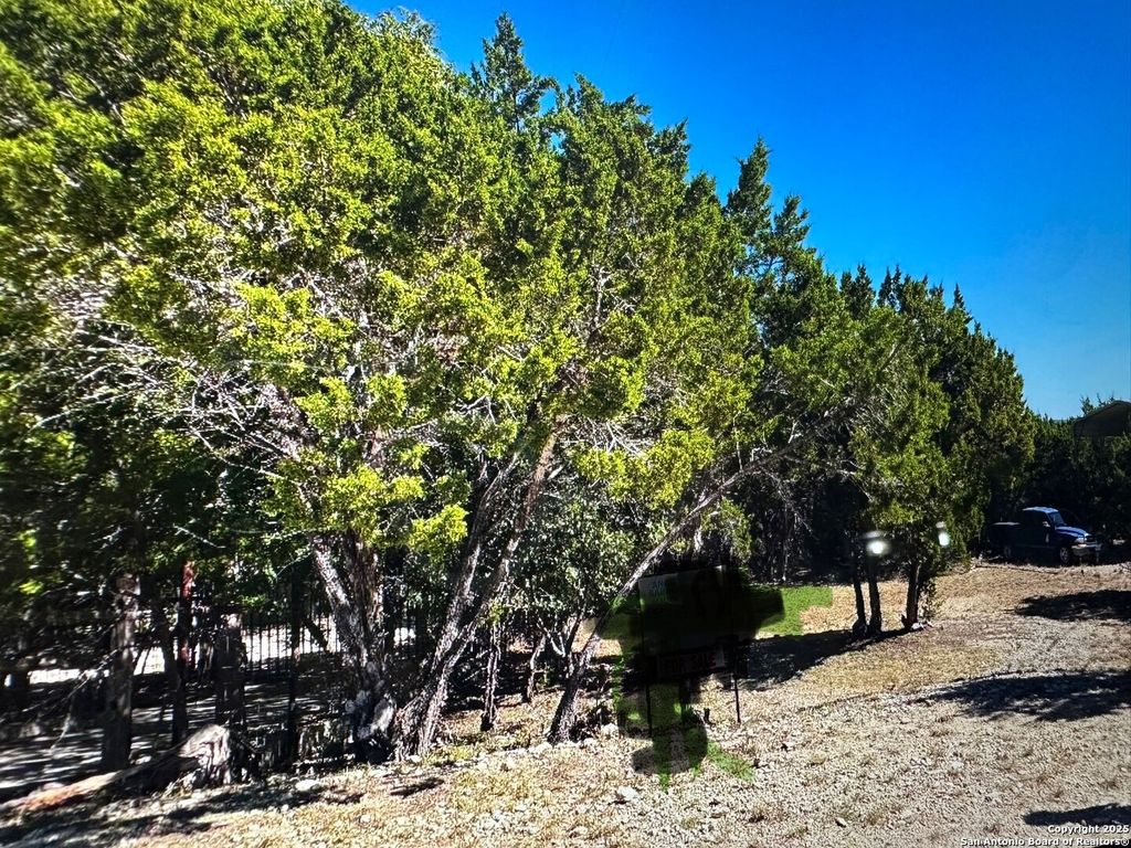 240 Pecos, Bandera, TX 78003