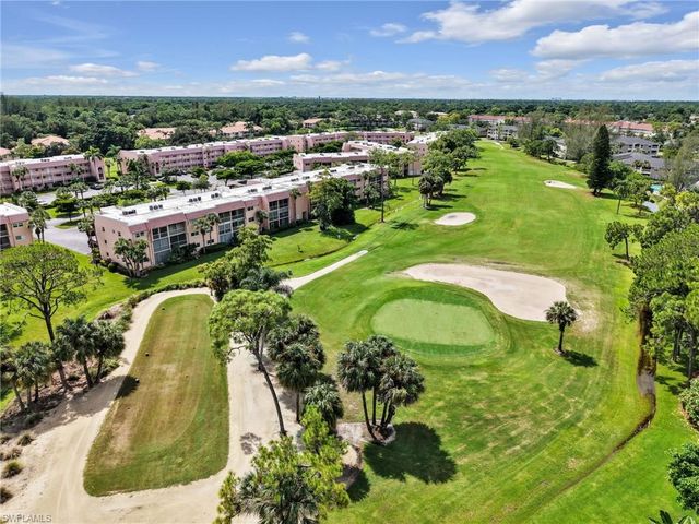 150 Turtle Lake CT 303, Naples, FL 34105