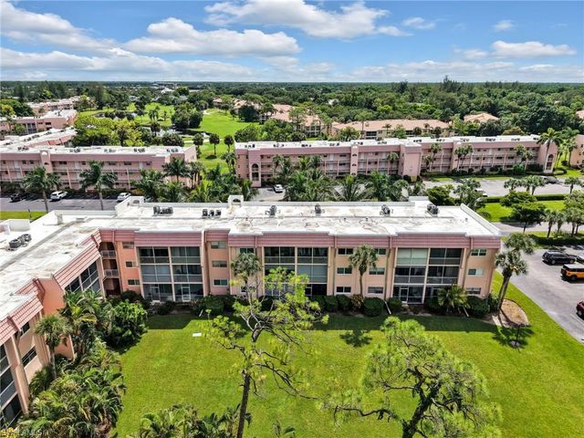 150 Turtle Lake CT 303, Naples, FL 34105