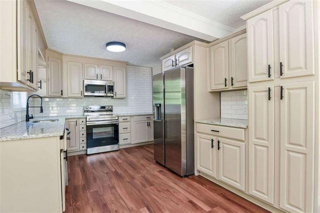 230 Flamingo Dr, Monticello, GA 31064