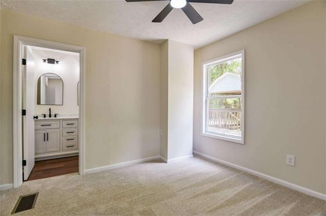 230 Flamingo Dr, Monticello, GA 31064