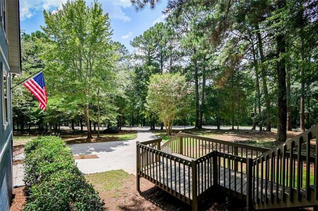 230 Flamingo Dr, Monticello, GA 31064