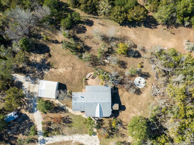 245 Laurel Creek, Pipe Creek, TX 78063
