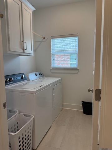 14024 Trailhead Dr, Gonzales, LA 70737