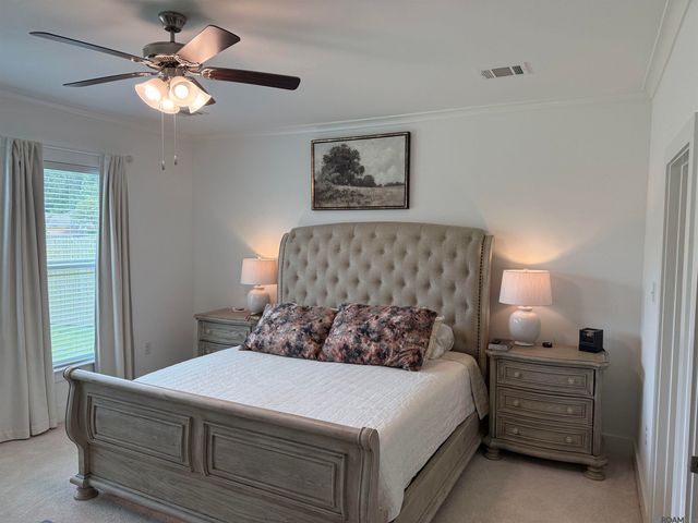 14024 Trailhead Dr, Gonzales, LA 70737