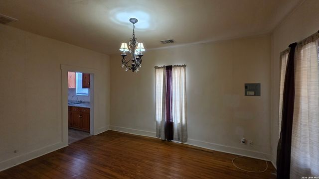 205 Mockert, San Antonio, TX 78204