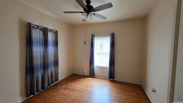 205 Mockert, San Antonio, TX 78204